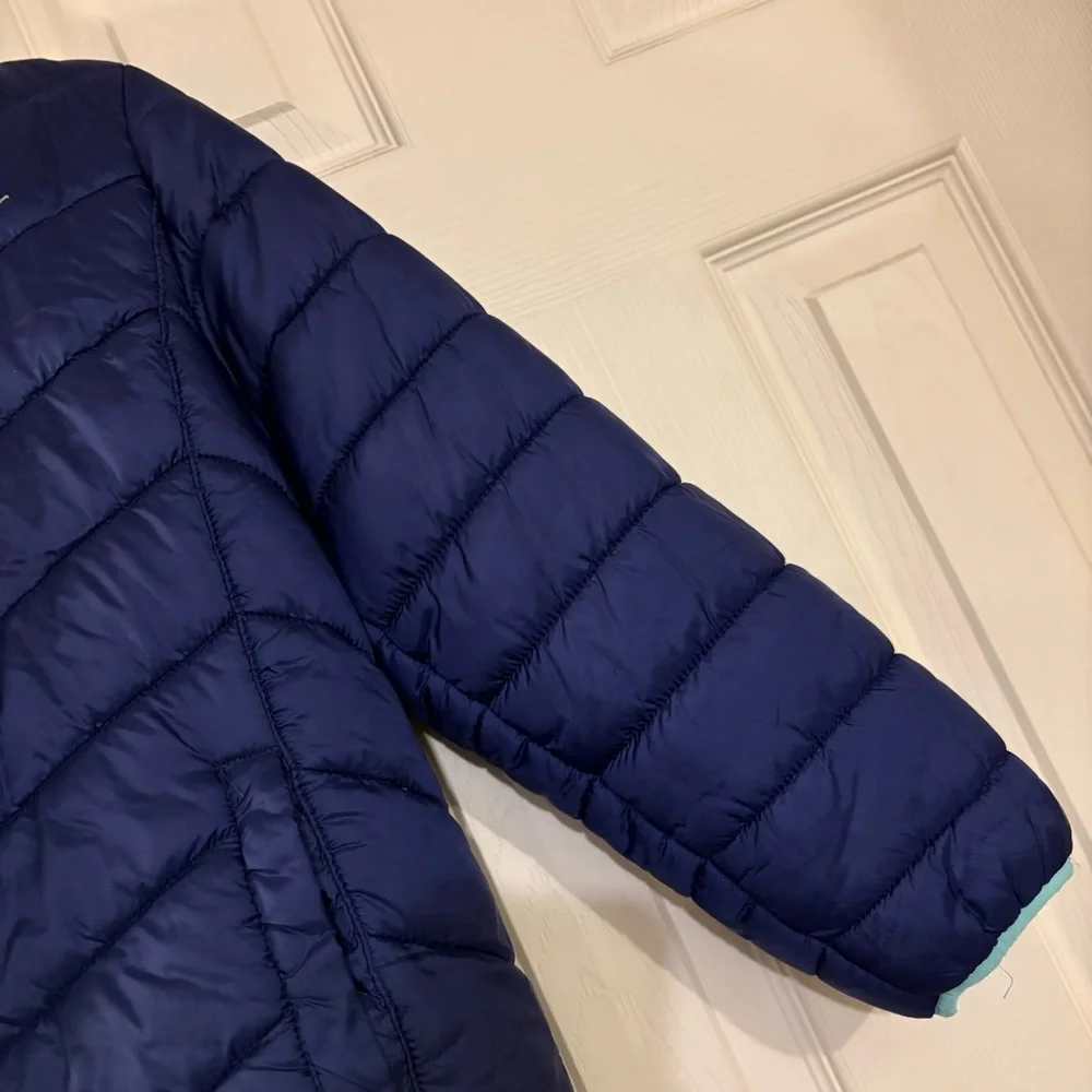 Eddie Bauer Kids reversible Puffer Jacket in Navy and Aqua